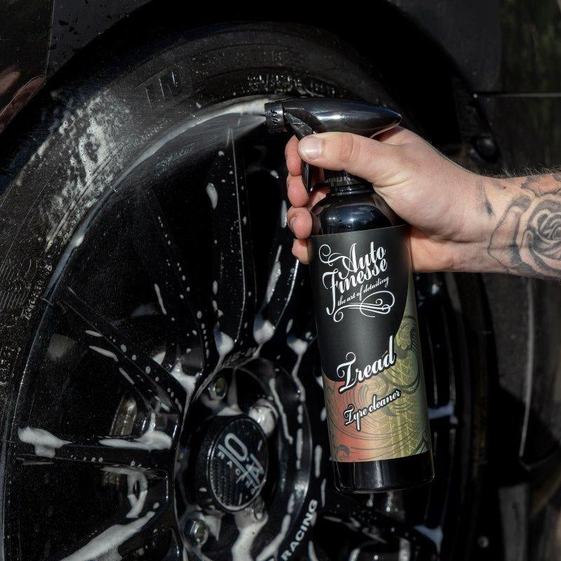 Auto Finesse TREAD - Reifenreiniger 0,5L