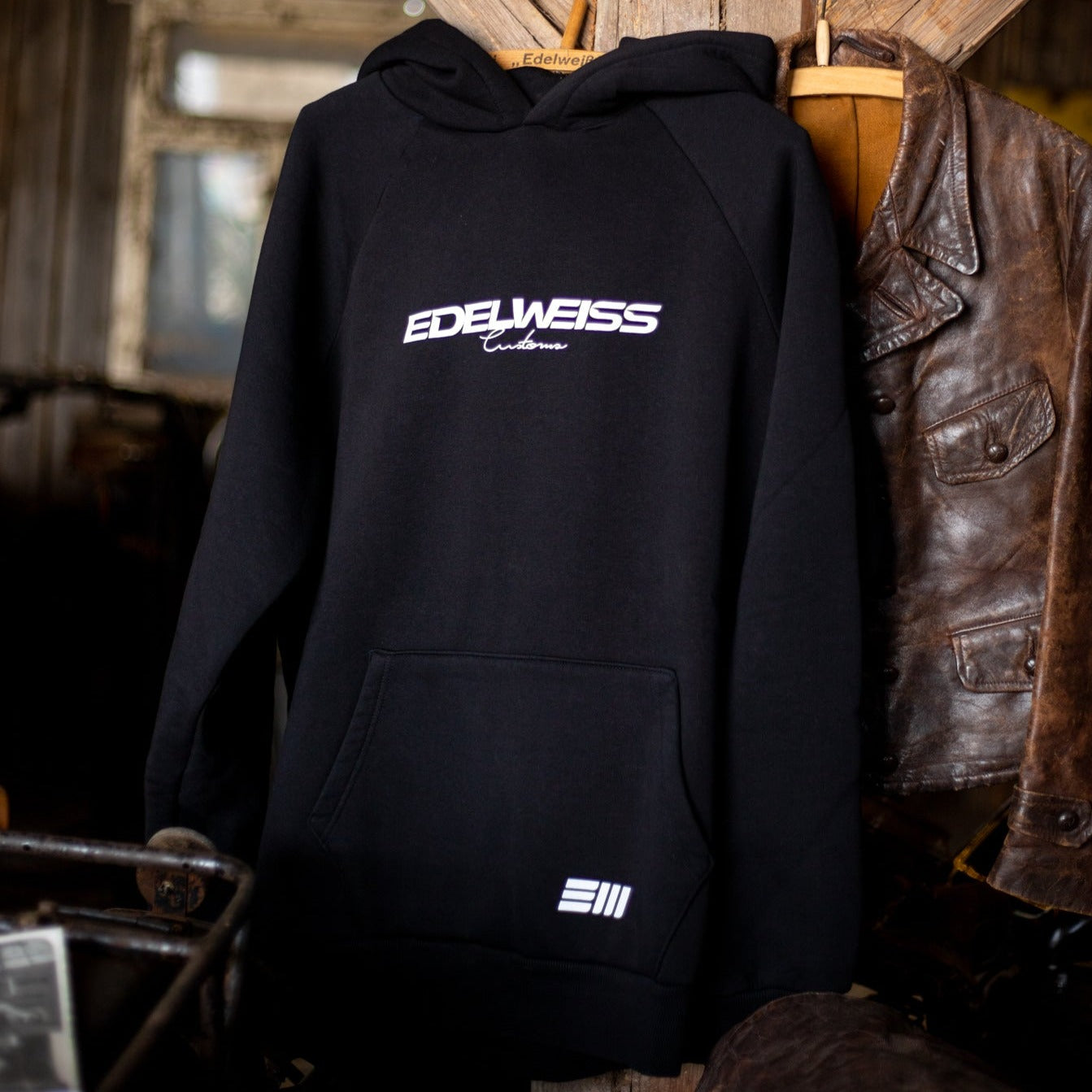 Edelweiss Basic Hoodie